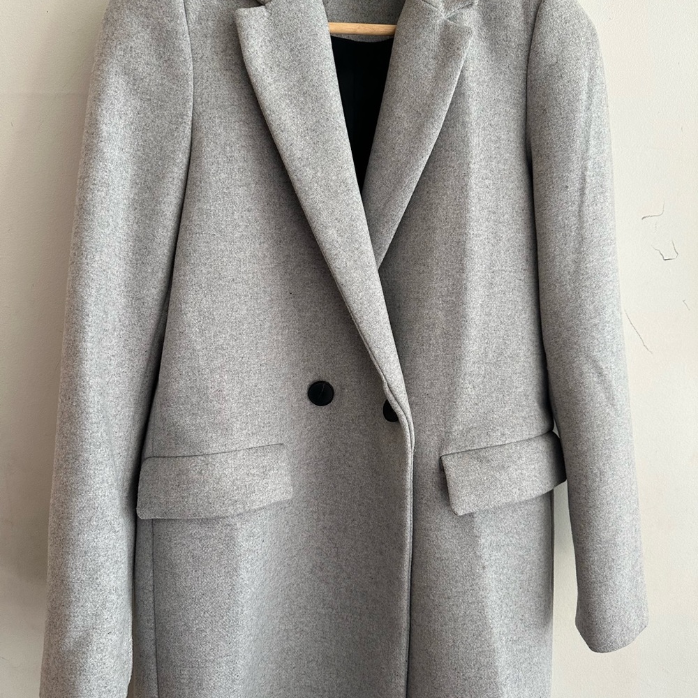 Beautiful Grey Spring Jacket!! Great Condition - image 2